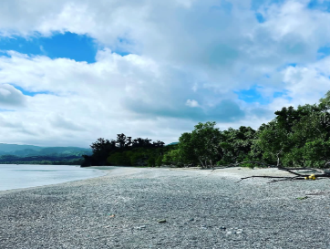 A scecluded beach in Lonorore